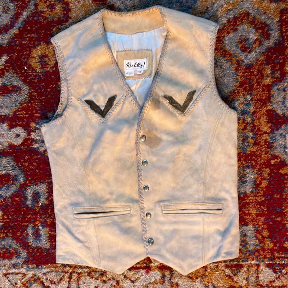 Leather vest western